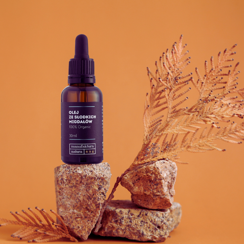 manufaktura-natura-olej-ze-slodkich-migdalow-nierafinowany-zimnotloczony-certyfikowany-naturalny-do-skory-i-wlosow-30-ml