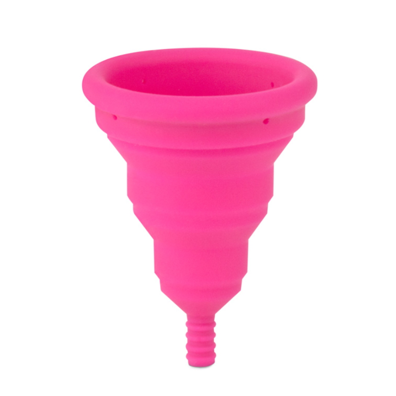 rozowy-kubeczek-menstruacyjny-intimina-lily-cup-compact-b-w-pelnym-rozmiarze-wielorazowy-ekologiczne-rozwiazanie-dla-kobiet-na-bialym-tle