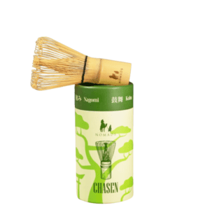 nomads-chasen-miotelka-do-matchy-bambusowa-tradycyjna-japonska-akcesorium-do-przygotowania-herbaty-matcha-rytual-parzenia-herbaty-elegancka